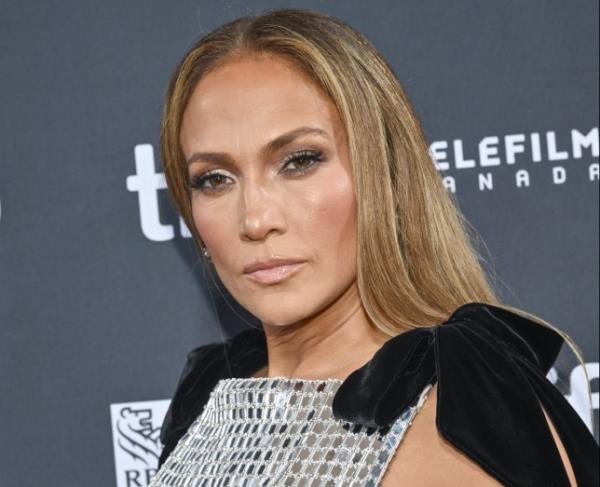 Jennifer Lopez posing at the 2024 Toro<em></em>nto Internatio<em></em>nal Film Festival Unstoppable Premiere